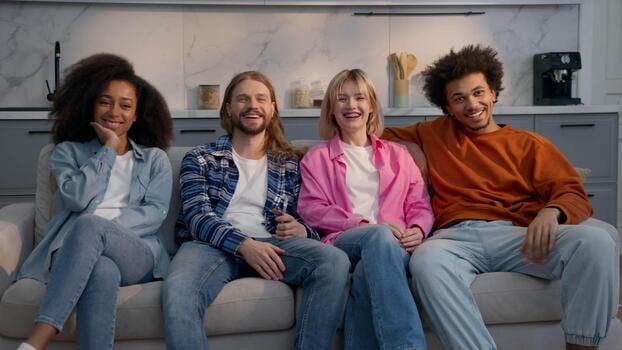 Doce series para pasar el finde sin levantarse del sillón: suspenso, risas y alguna que otra lágrima