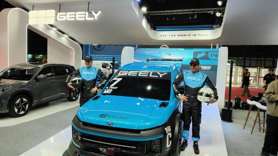 Llega el turno del dragón turquesa: Geely se anima al TC2000 con Traut al mando y Riva de vuelta