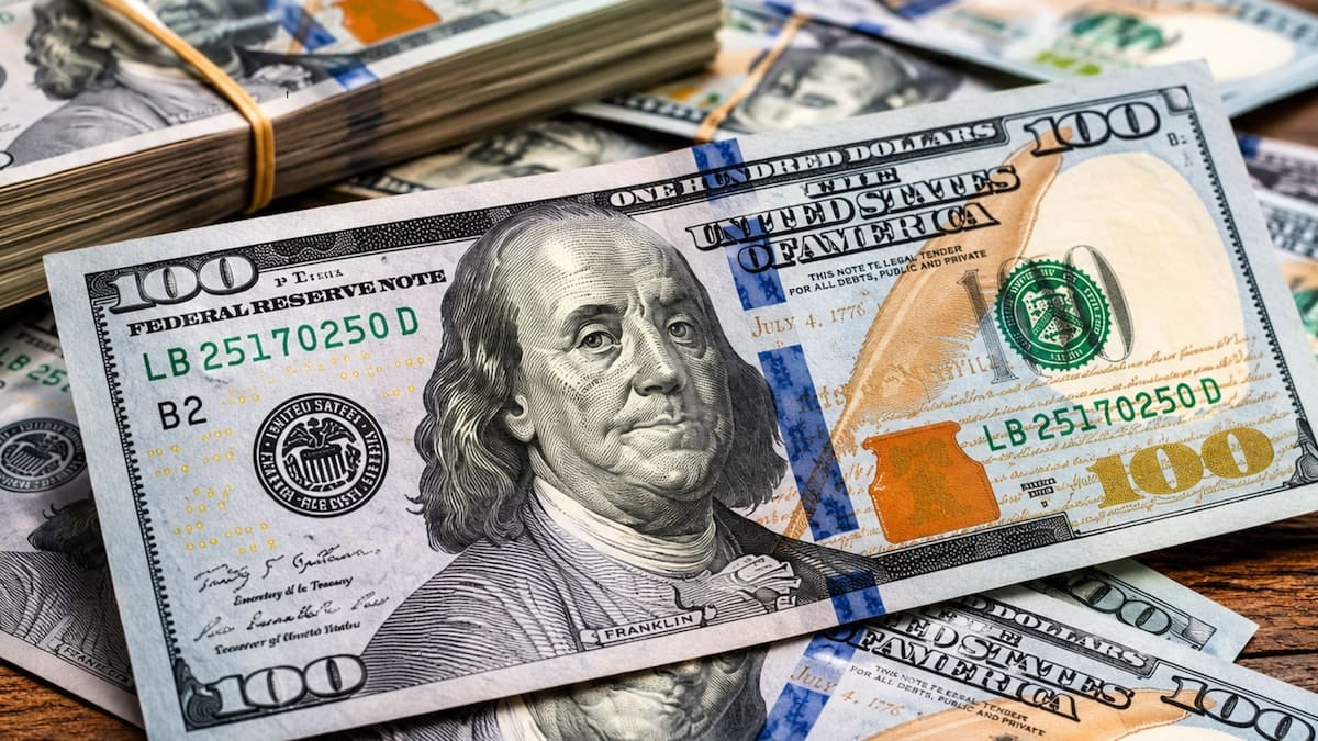 La pizarra del lunes arrancó con el dólar oficial a $1540 en el Banco Nación y un blue que sigue sin cerrar
