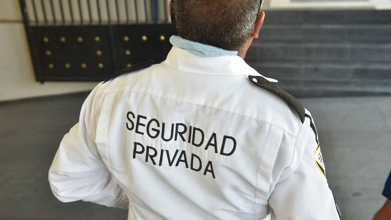 Seguridad privada: el vigilador general acumula un total conformado de 1.838.200 pesos en octubre