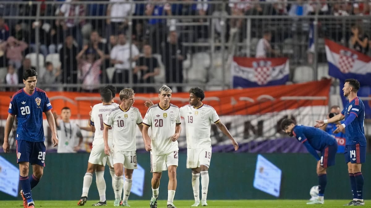 Merino la descosió en el cierre y España se llevó un partidazo de Zagreb