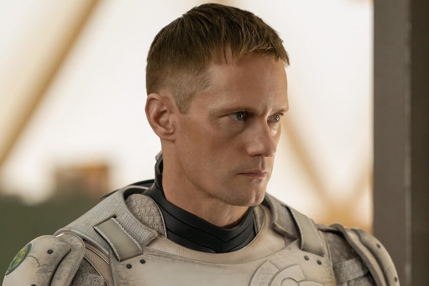 Murderbot vuelve a la cancha: Skarsgård y un ejército de veinticinco caras nuevas para la segunda temporada