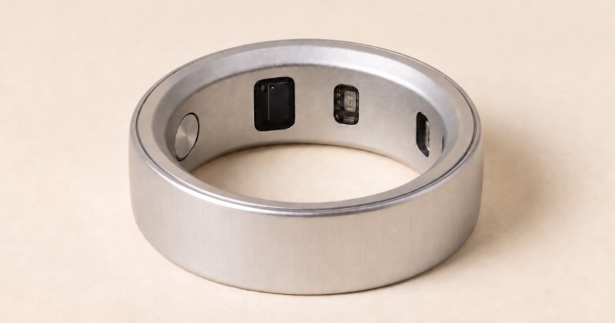 Un anillo de 99 dólares, cinco asistentes de IA y la promesa de dejar el teléfono en el bolsillo
