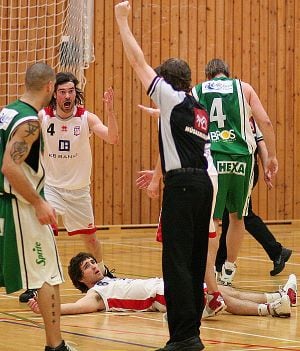 Instituto le ganó a Ferro en una batalla de más de 50 minutos y se quedó con una noche para el infarto