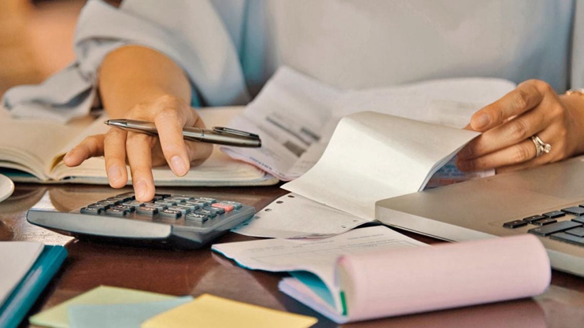 La mora de las familias se mantiene en 12,81% y se ubica entre los registros más altos de los últimos veinte años