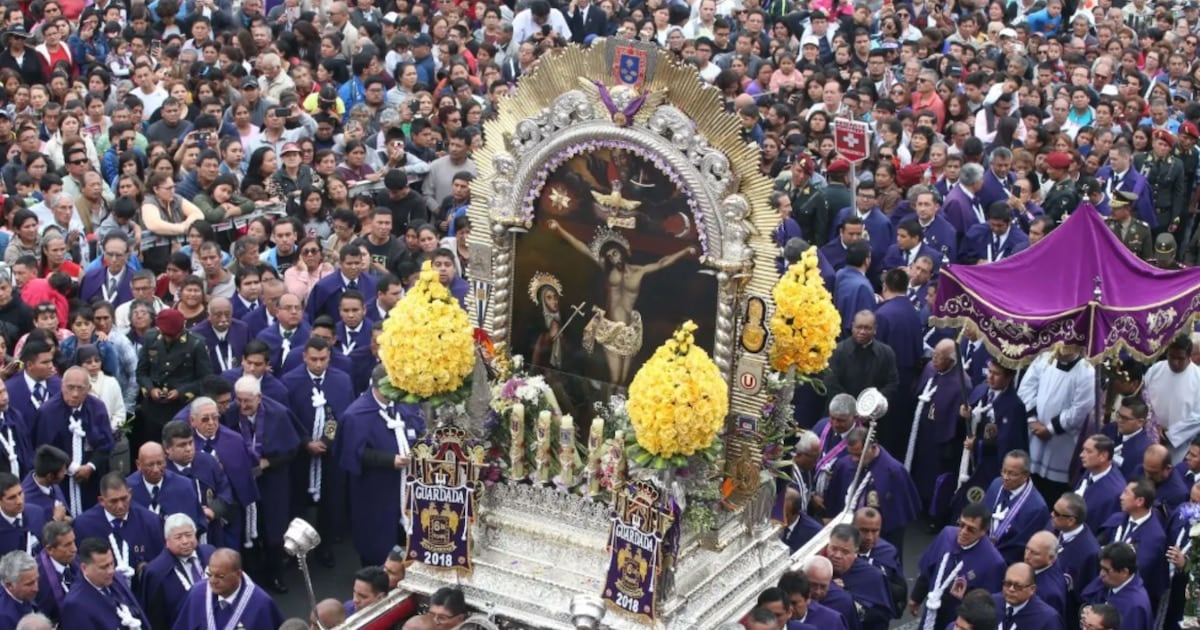 Señor de los Milagros: la procesión del Cristo Moreno vuelve a teñir de morado el Centro Histórico de Lima