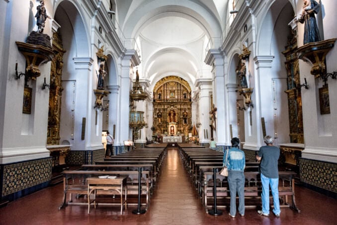 La parroquia de San Agustín se prepara para recibir la visita papal en Recoleta