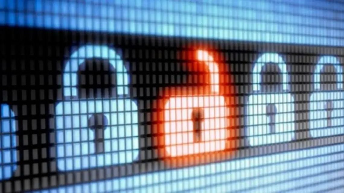 La web se patchedó a las apuradas y Argentina nientered al comunicado